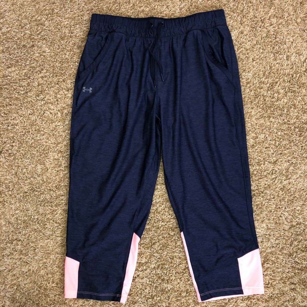 Under Armour Crop Mesh Loose Train Pant Size M GUC